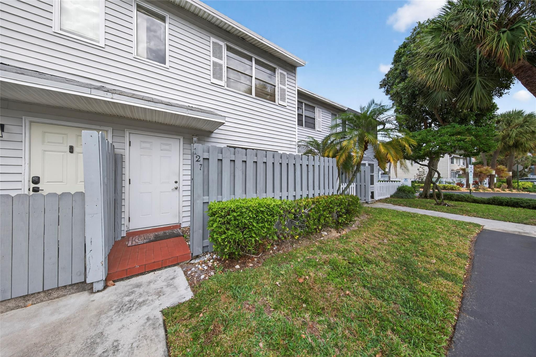 127 Southwest 3rd Street, Unit 127 Pompano Beach, FL 33060 - Photo 19 of 34 Photo 19