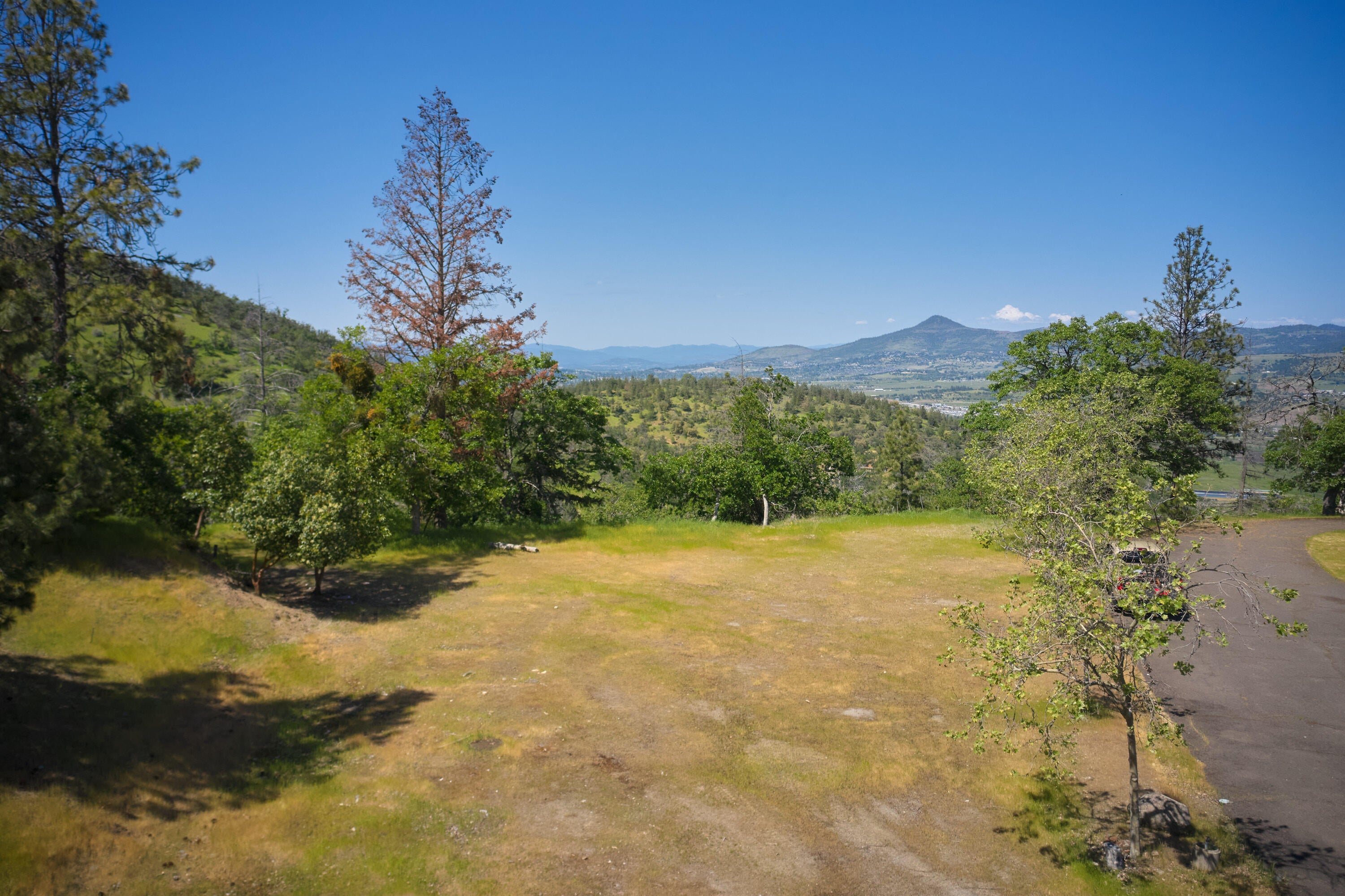 6318 Adams Road Talent, OR 97540 - Photo 16 of 39 6318 Adams Rd 5-2 adds-18