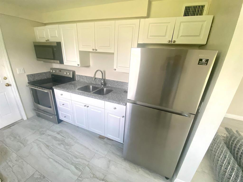 1184 AC Evans Street Riviera Beach, FL 33404 - Photo 11 of 12 Photo 11