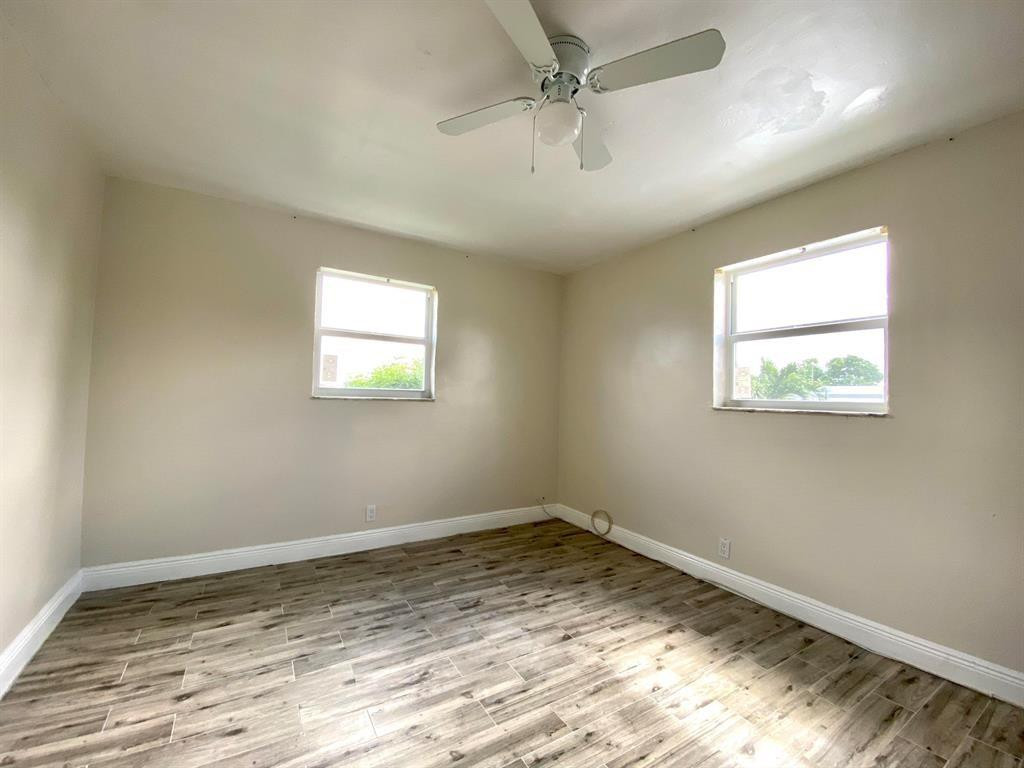 1184 AC Evans Street Riviera Beach, FL 33404 - Photo 4 of 12 Photo 4