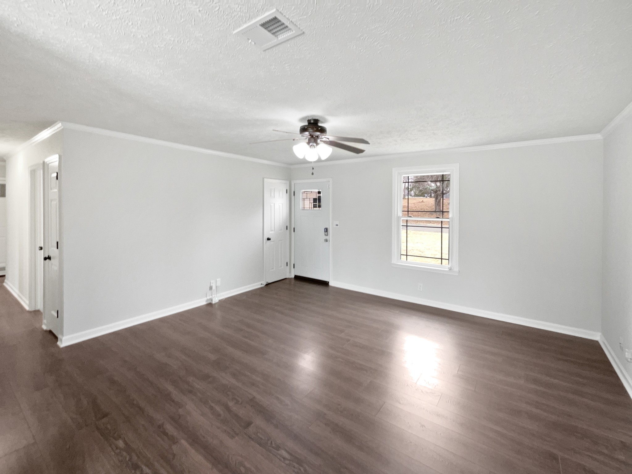 4554 Allison Lane Springfield, TN 37172 - Photo 3 of 18 Gallery Image 3