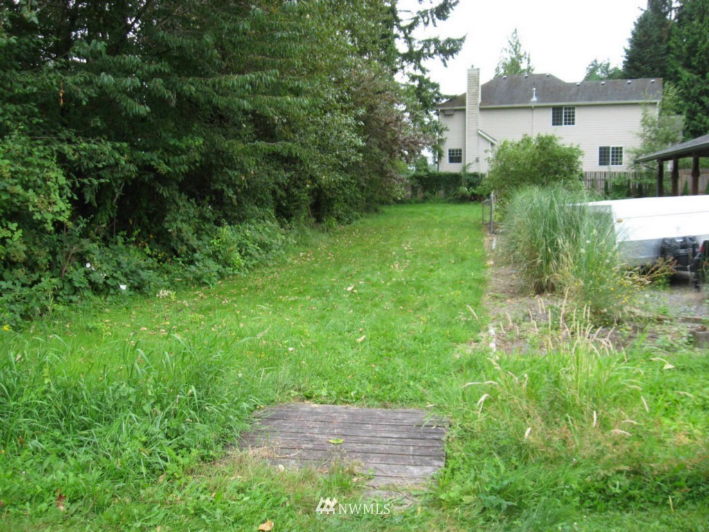 20003 Southeast 142nd Street Renton, WA 98059 - Photo 5 of 12