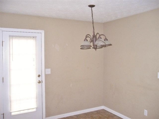 2925 Macedonia Road Adolphus, KY 42120 - Photo 3 of 10 Gallery Image 3