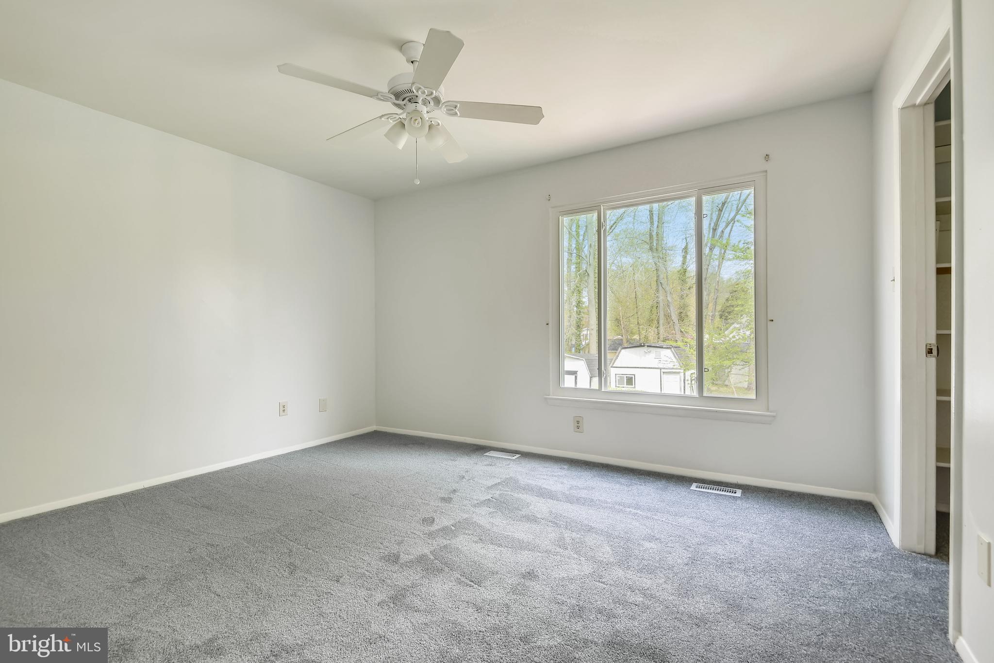 7112 Oliver Beach Road Baltimore, MD 21220 - Photo 22 of 35