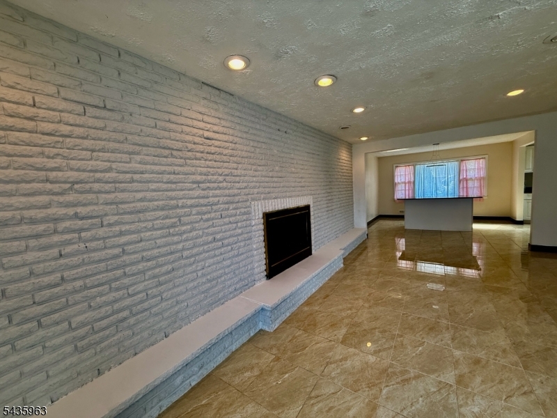 65 Wabeno Avenue Springfield, NJ 07081 - Photo 13 of 43