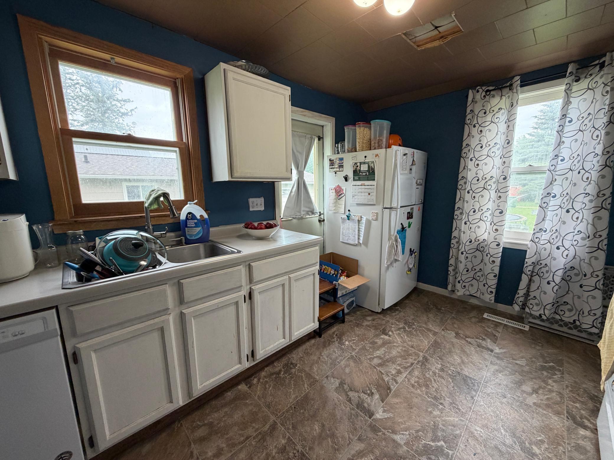 204 3rd Avenue Southwest Roseau, MN 56751 - Photo 12 of 26