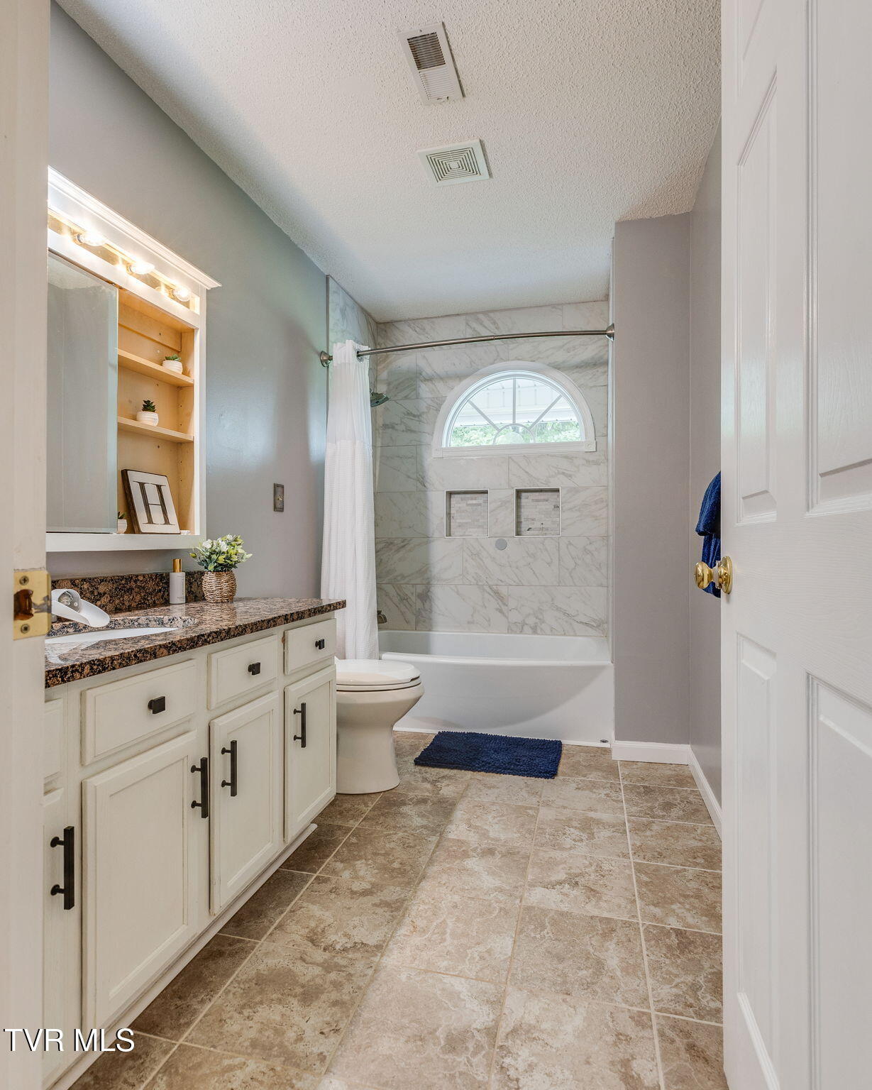 5394 Dishner Valley Road Bristol, VA 24202 - Photo 22 of 41 022