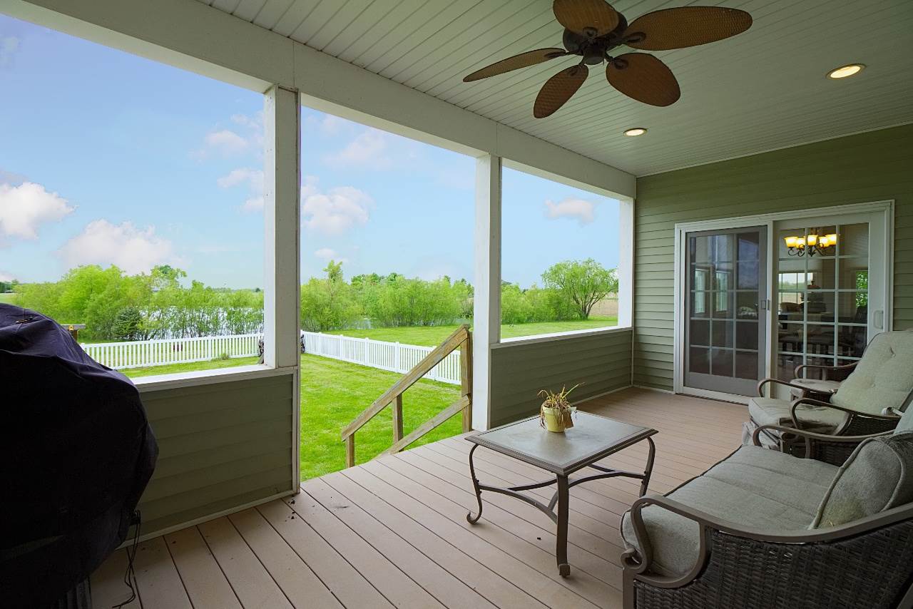 353 Carlock Road Carlock, IL 61725 - Photo 4 of 36