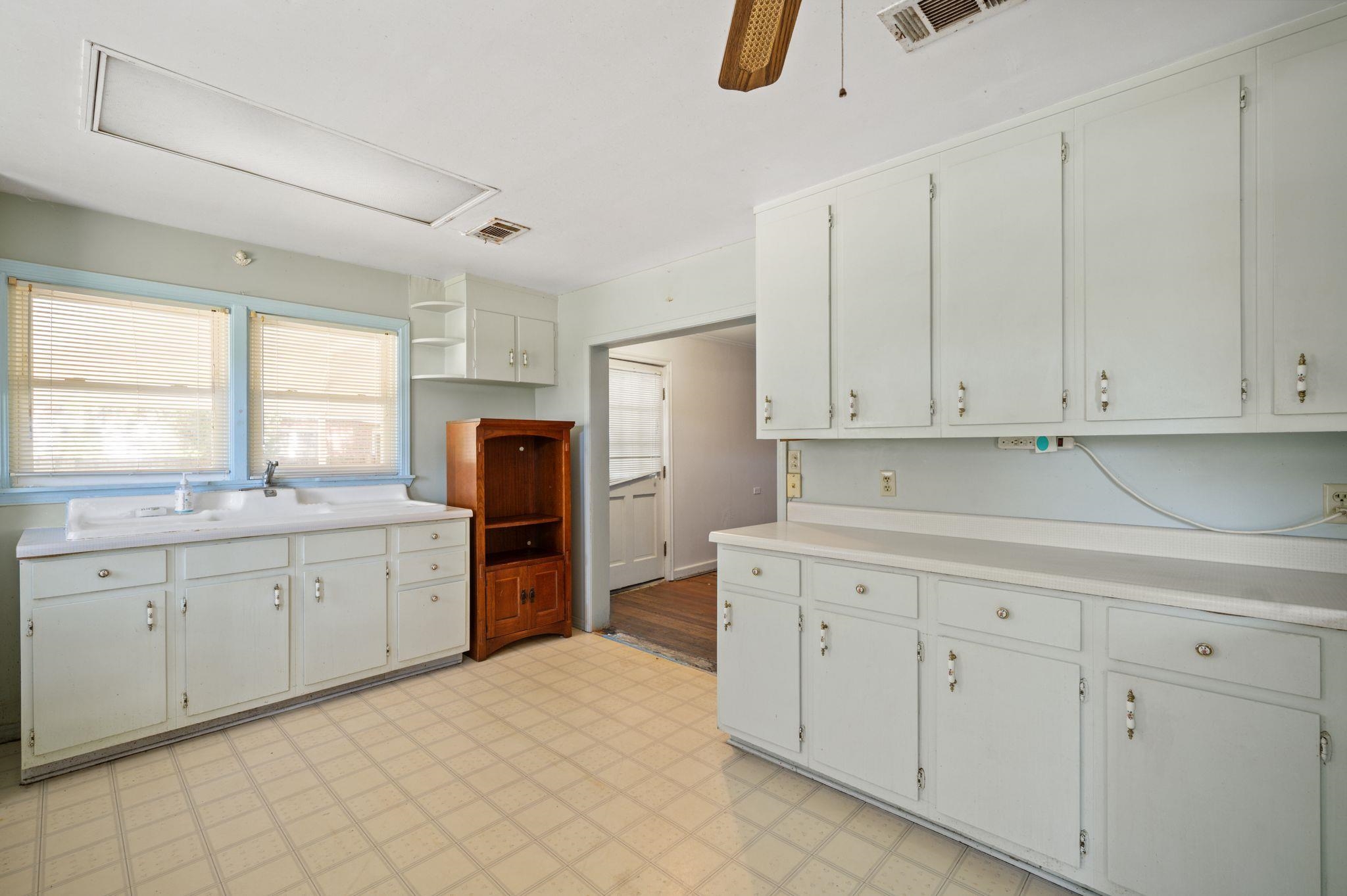 411 West 6th Street Bay Minette, AL 36507 - Photo 14 of 28 Kitchen