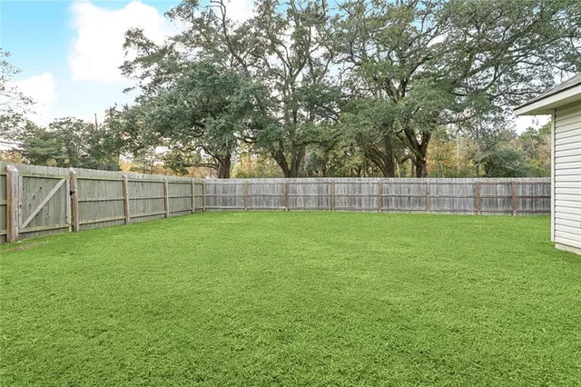 $325,000 | 709 Jackson Court, Madisonville, LA 70447