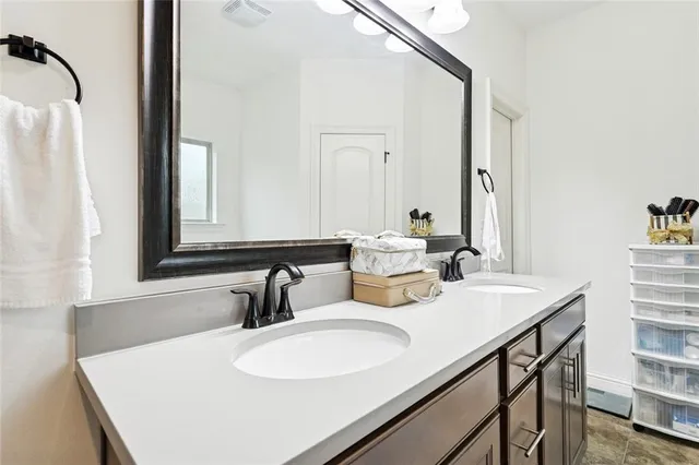 $325,000 | 709 Jackson Court, Madisonville, LA 70447