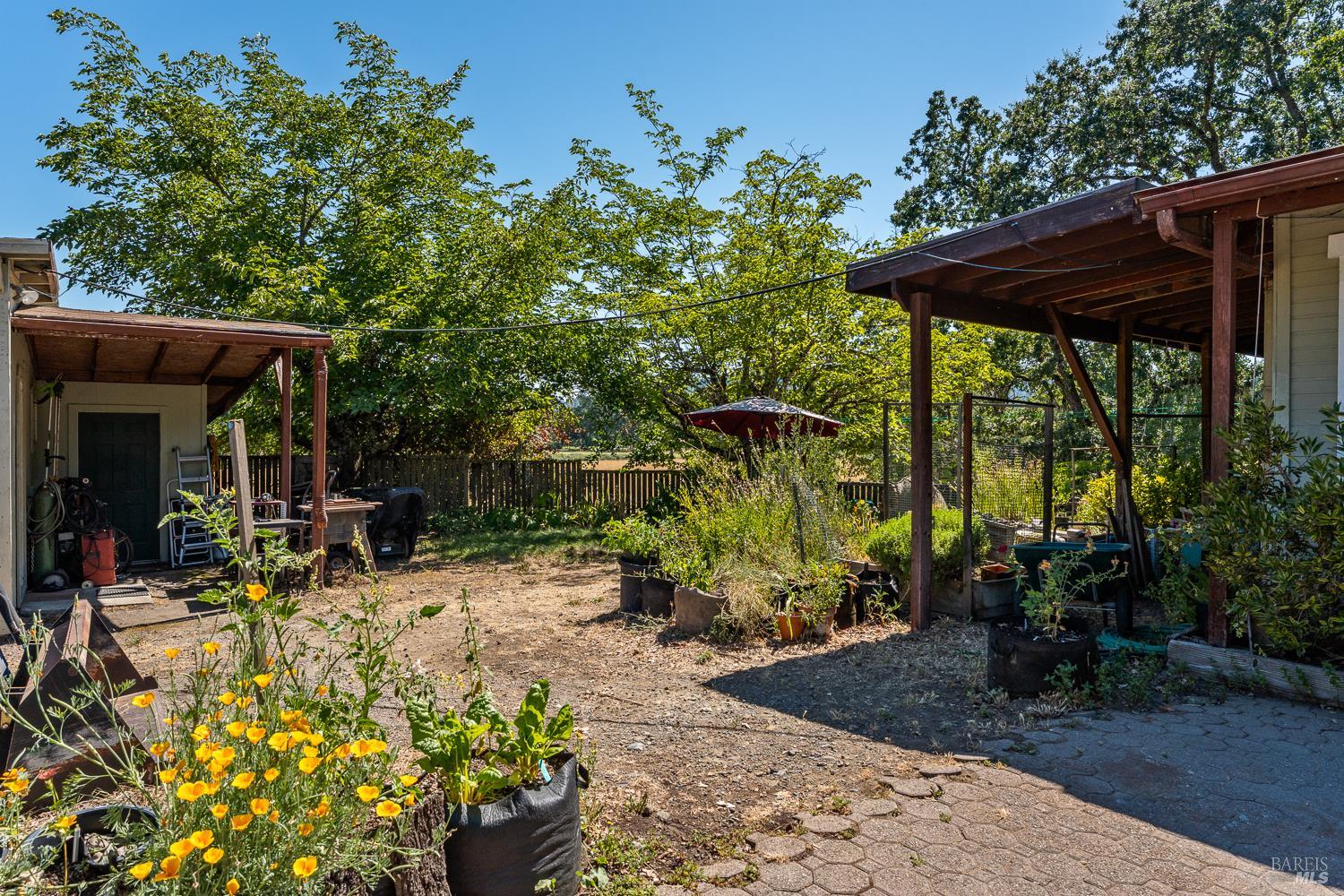 13951 North Busch Road Potter Valley, CA 95469 - Photo 24 of 38