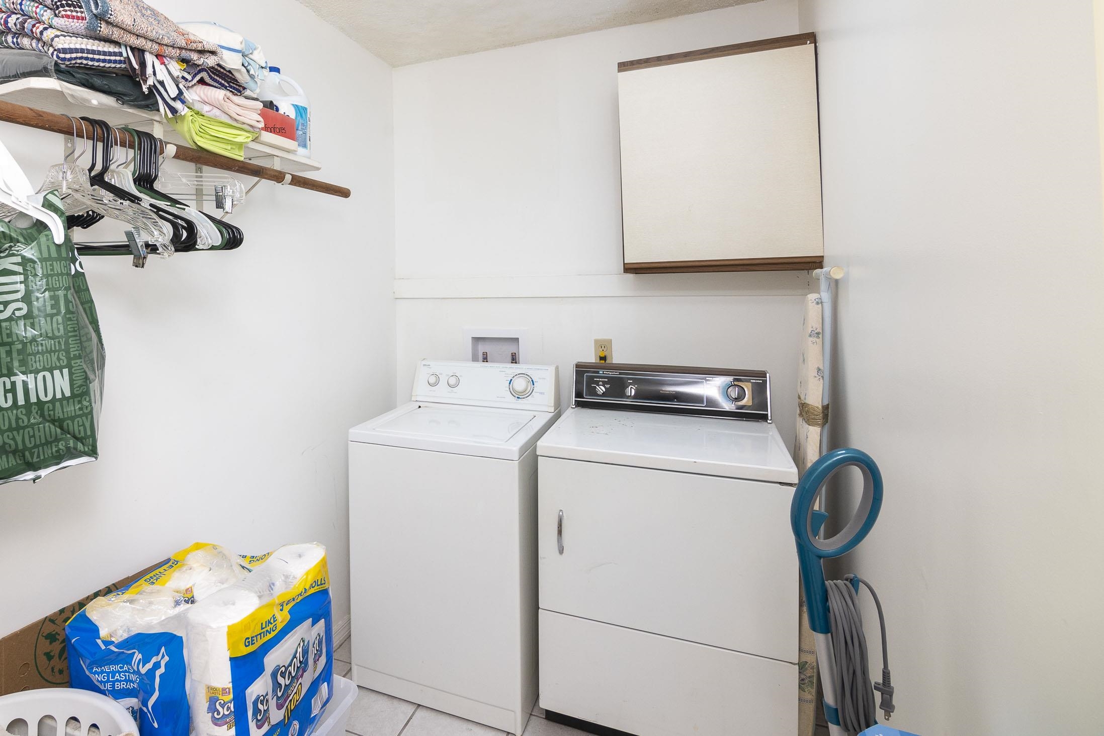 303 Cypress Road St. Augustine, FL 32086 - Photo 33 of 33 a utility room with dryer and washer