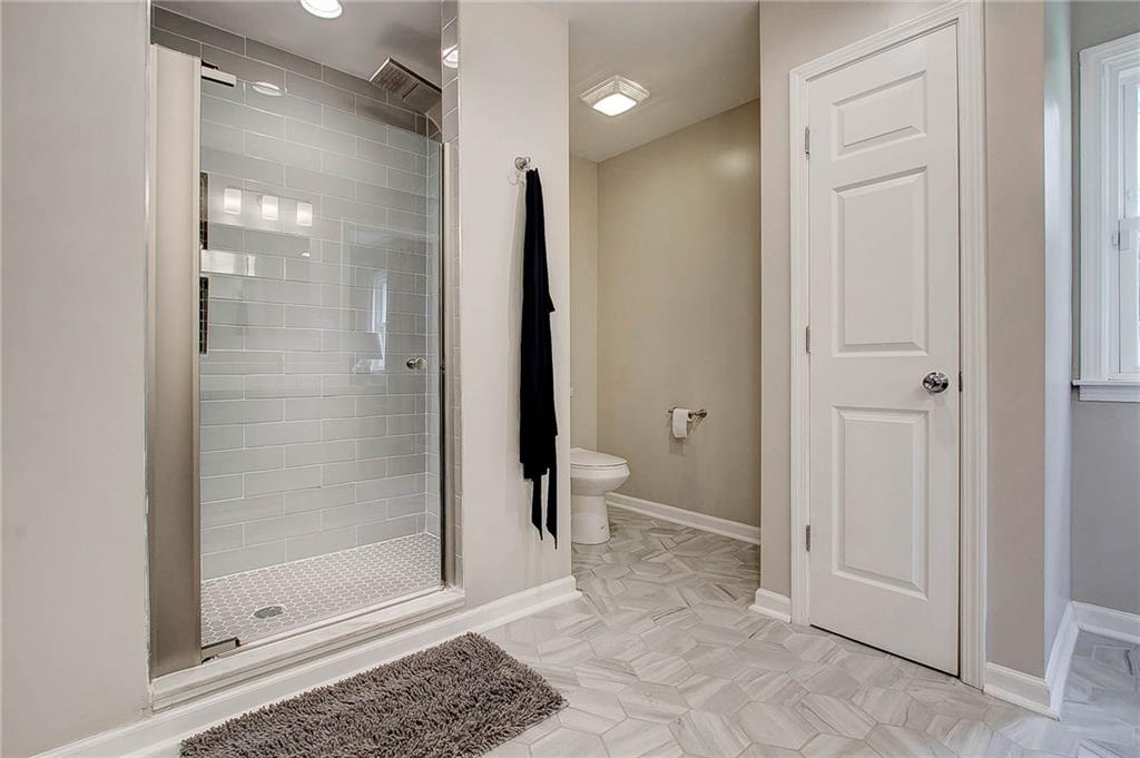 7412 Graham Road Indianapolis, IN 46250 - Photo 19 of 32 Gallery Image 19