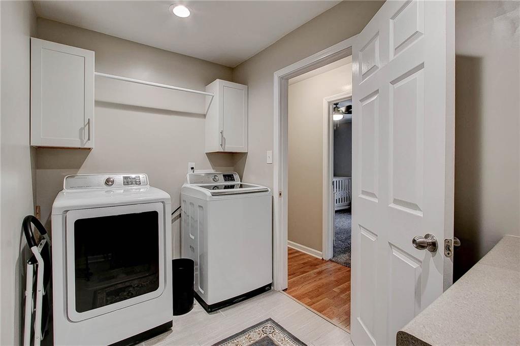 7412 Graham Road Indianapolis, IN 46250 - Photo 26 of 32 Gallery Image 26