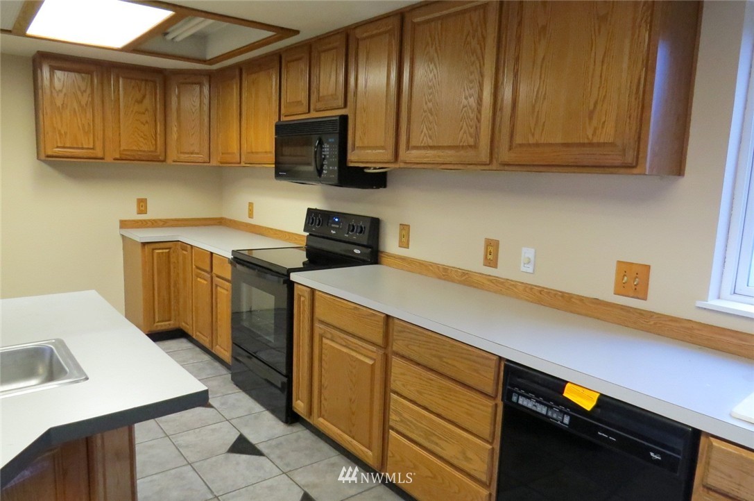500 West Runnion Road Sequim, WA 98382 - Photo 11 of 19