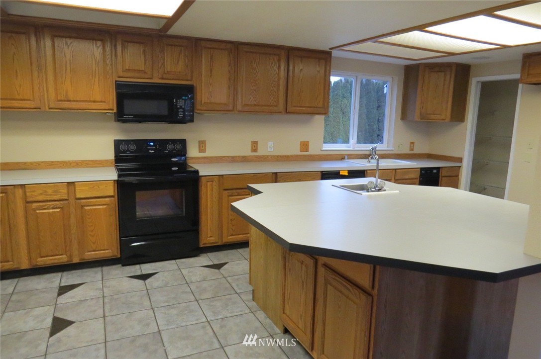 500 West Runnion Road Sequim, WA 98382 - Photo 10 of 19