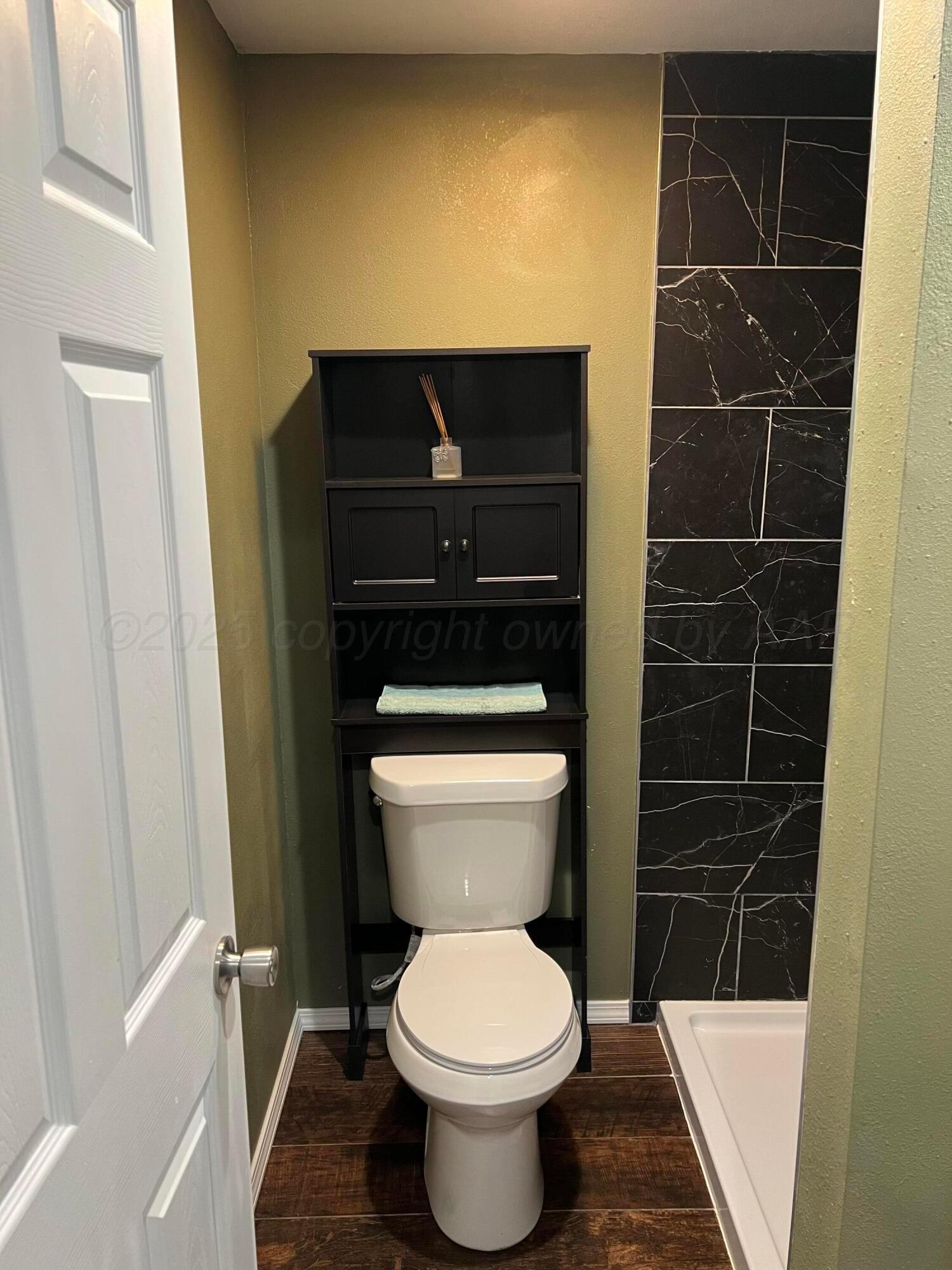 929 Elmore Street Borger, TX 79007 - Photo 11 of 14 IMG_1188