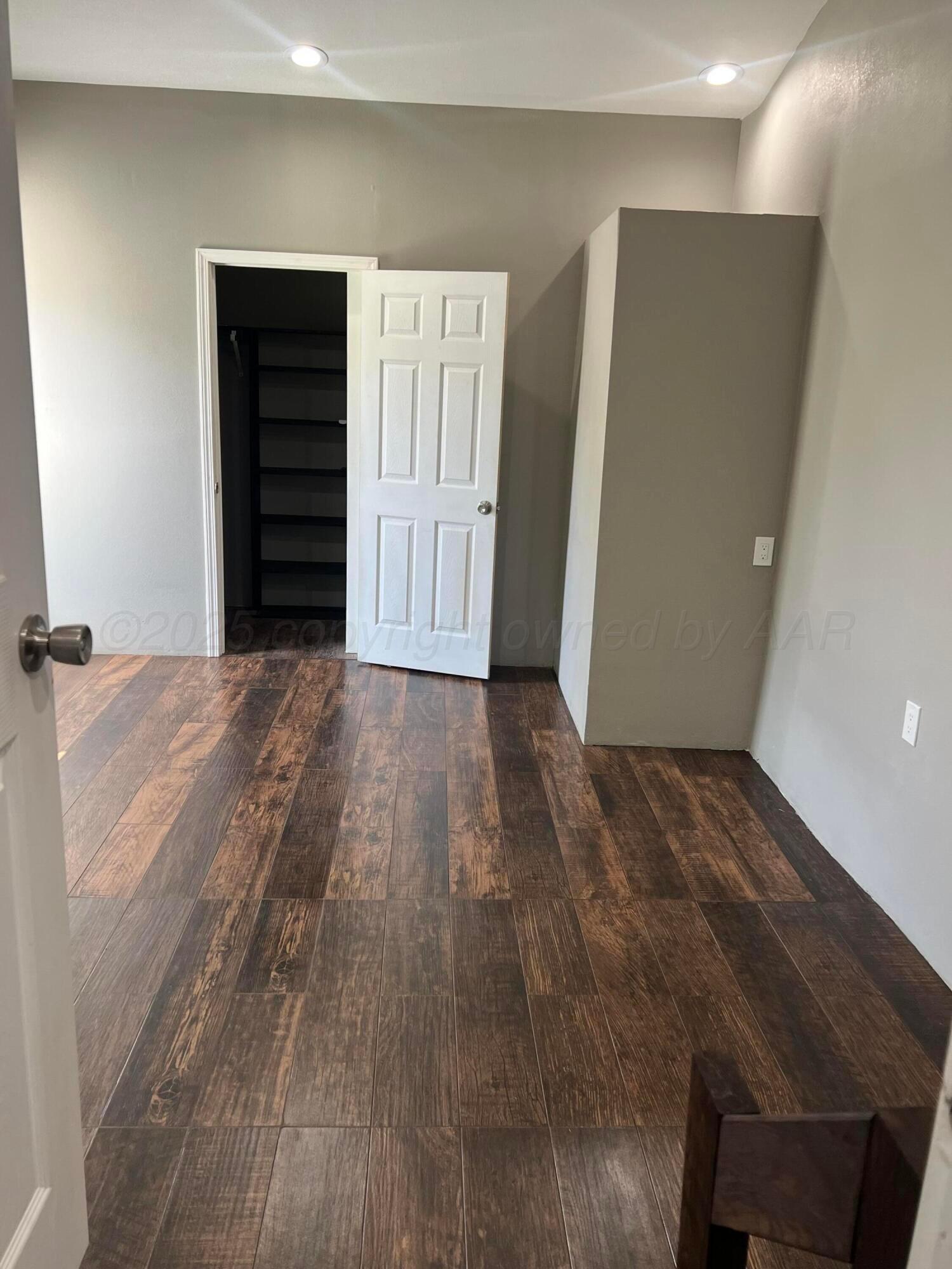 929 Elmore Street Borger, TX 79007 - Photo 10 of 14 IMG_1167