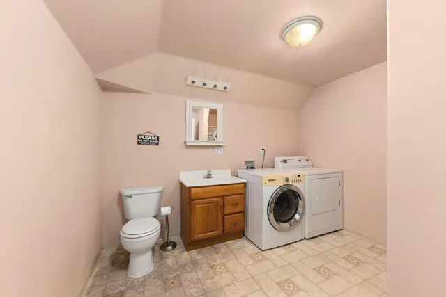 $654,000 | 5981 Blackstone Way, Nine Mile Falls, WA 99026