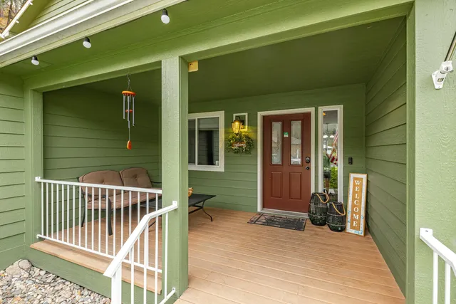 $654,000 | 5981 Blackstone Way, Nine Mile Falls, WA 99026