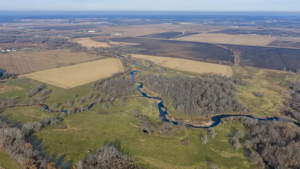 $1,270,000 | 7239 River Road, Chester, IA 52134