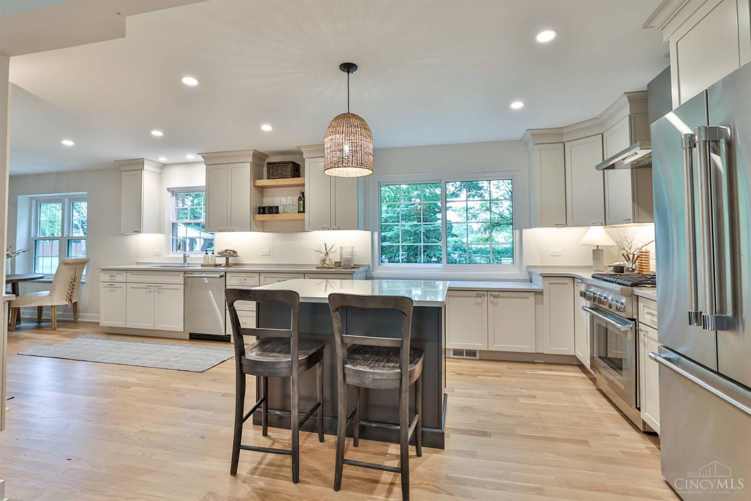 8765 Weller Road Cincinnati, OH 45249 - Photo 14 of 63