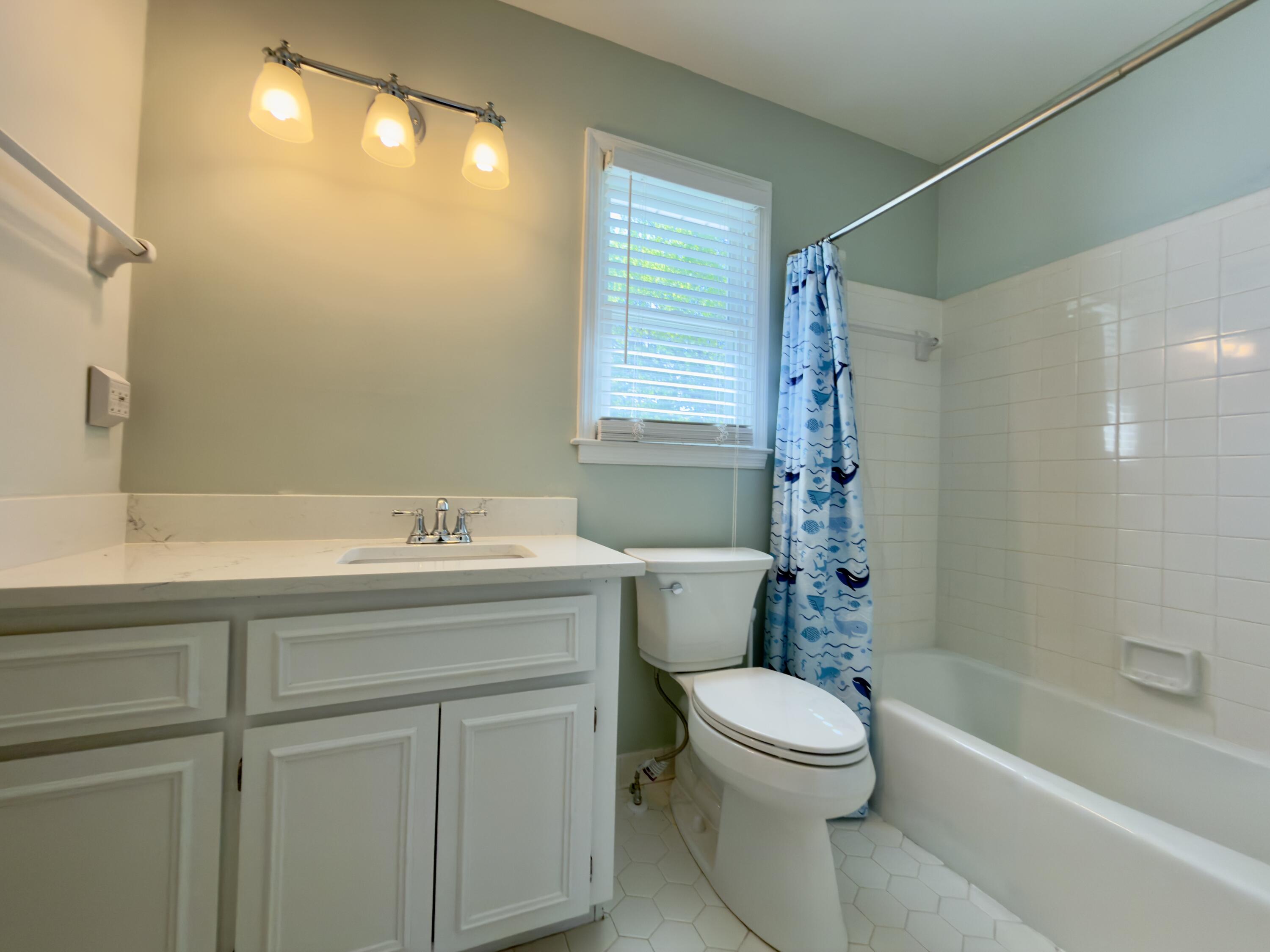 808 Detyens Road Mount Pleasant, SC 29464 - Photo 29 of 41 IMG_2072