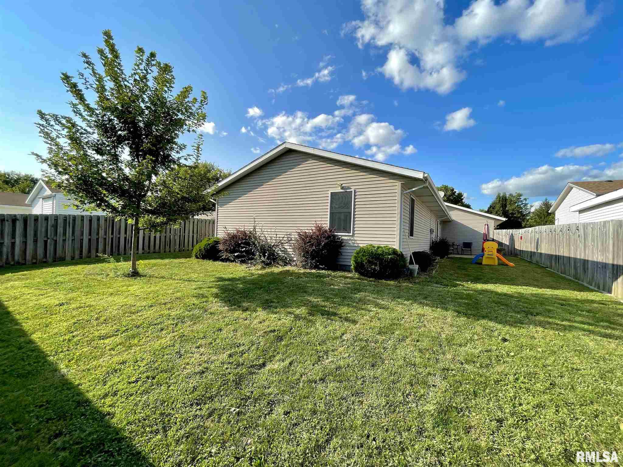 3016 East Griffiths Avenue Springfield, IL 62702 - Photo 20 of 29 Gallery Image 20