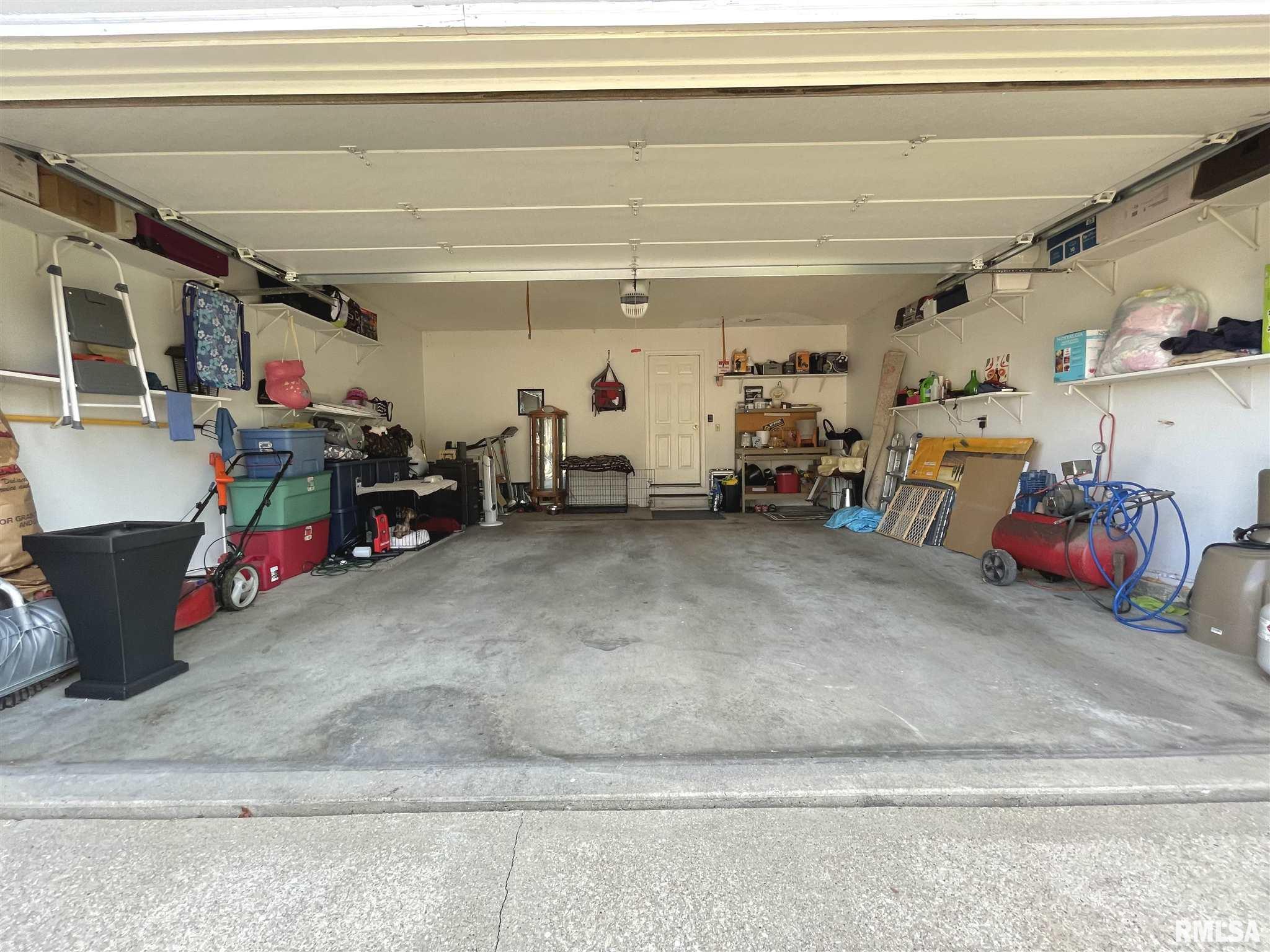 3016 East Griffiths Avenue Springfield, IL 62702 - Photo 23 of 29 Gallery Image 23