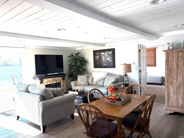 $274,000 | 5439 West Warren Street, Silver Lake, IN 46982