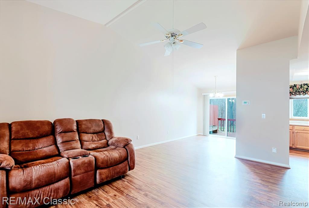 9039 Lake E Road, Unit 45 Clarkston, MI 48348 - Photo 9 of 53