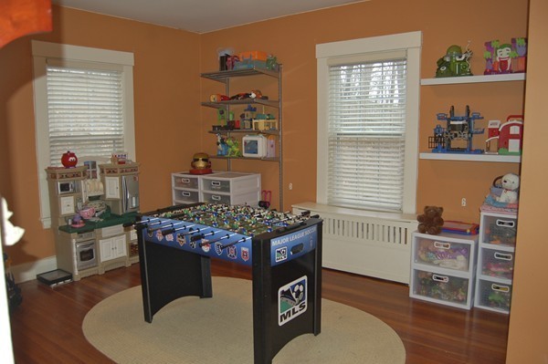 95 River Ridge Wellesley, MA 02481 - Photo 8 of 11