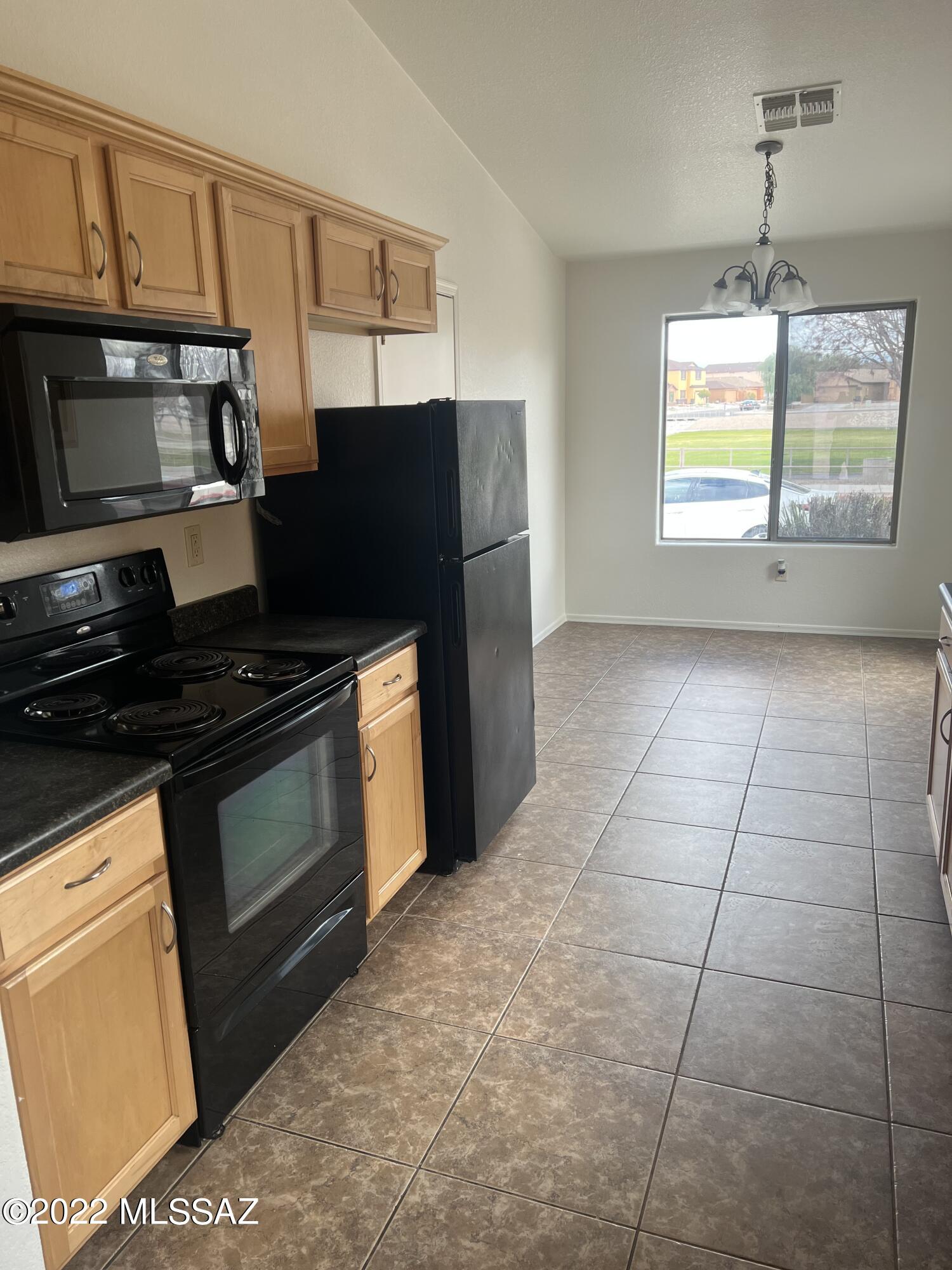 5924 South Avenida Ribero Tucson, AZ 85706 - Photo 3 of 27