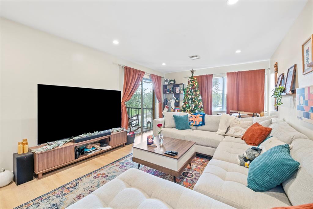 830 Southwest 9th St Circle, Unit 204 Boca Raton, FL 33486 - Photo 8 of 16