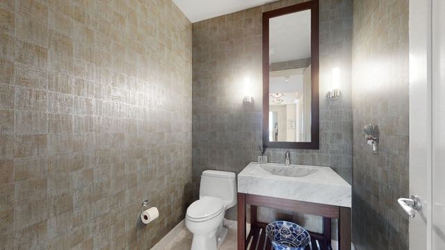 $4,750,000 | 1 Franklin Street, Unit 3503, Boston, MA 02110