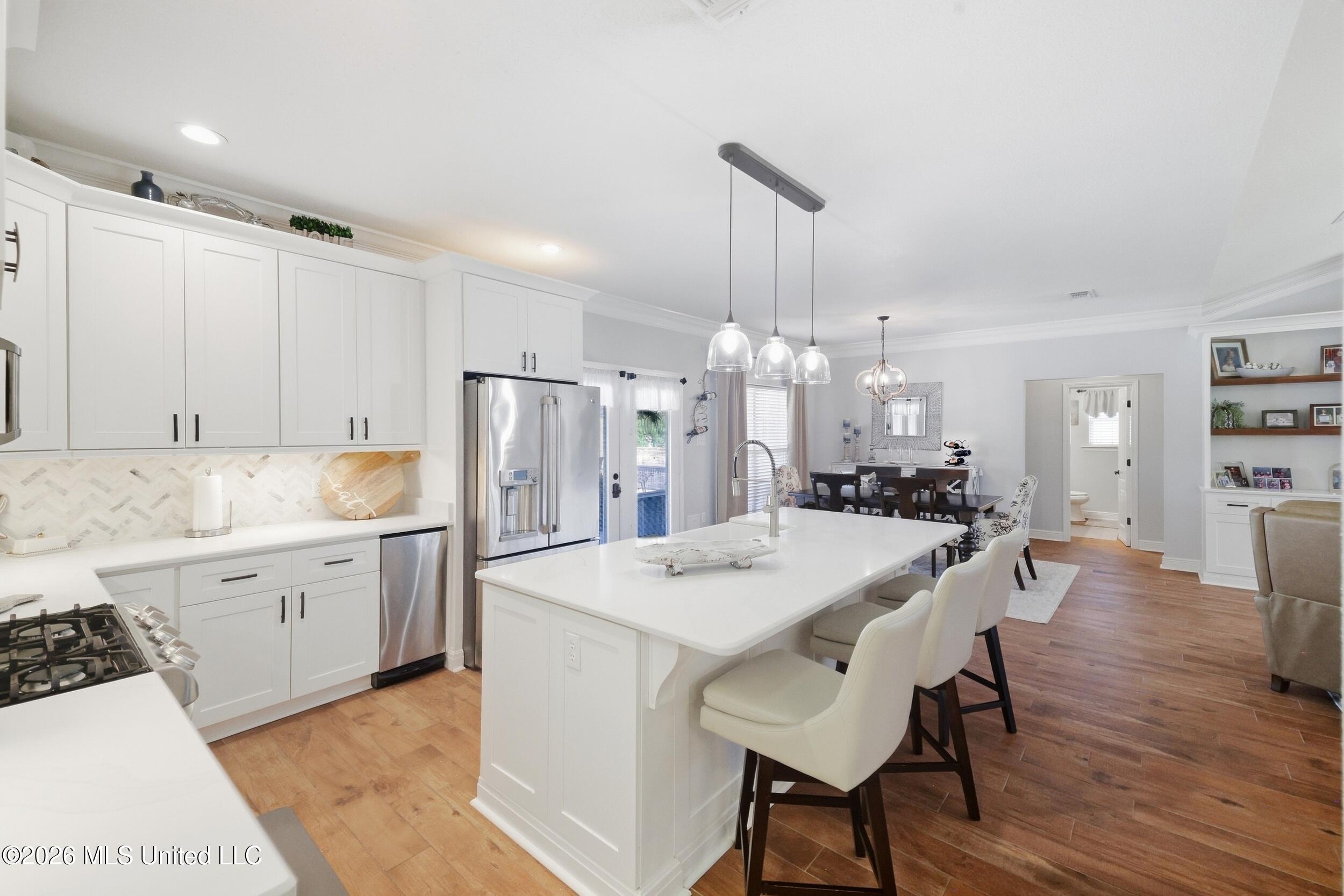 7405 Old Fort Bayou Road Ocean Springs, MS 39564 - Photo 17 of 85 22_r6__2054