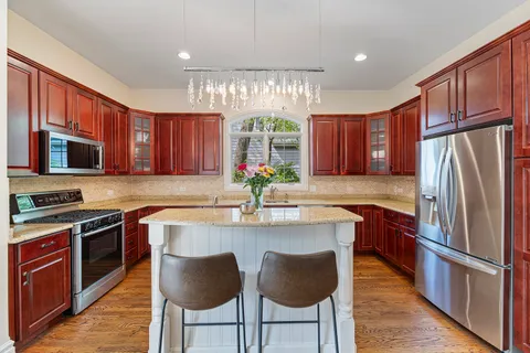 $1,199,000 | 3219 University Avenue, Highland Park, IL 60035