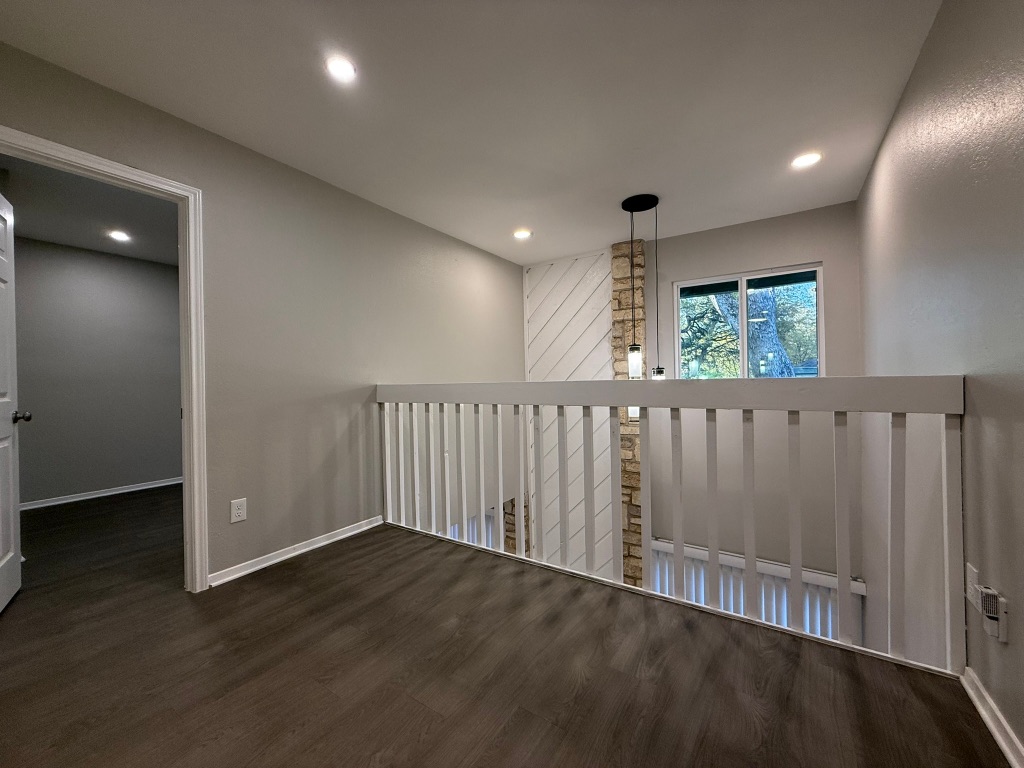1606 Waterloo Trail, Unit A Austin, TX 78704 - Photo 10 of 17 a view of a hallway