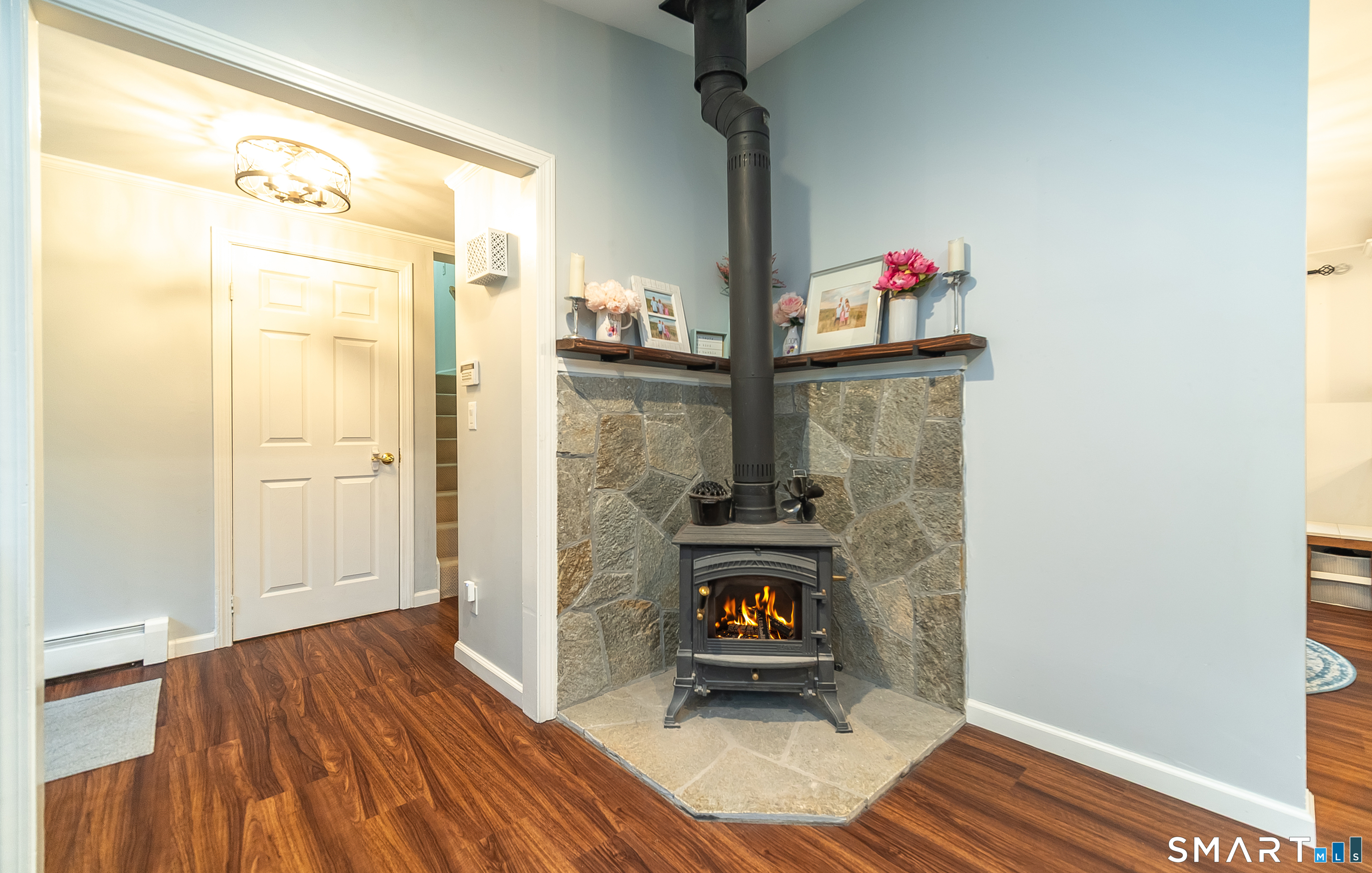 360 West Shepard Avenue Hamden, CT 06514 - Photo 8 of 38