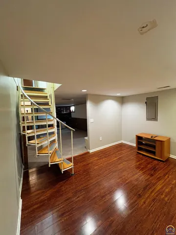 $198,500 | 1521 West 2nd Terrace, Lawrence, KS 66044