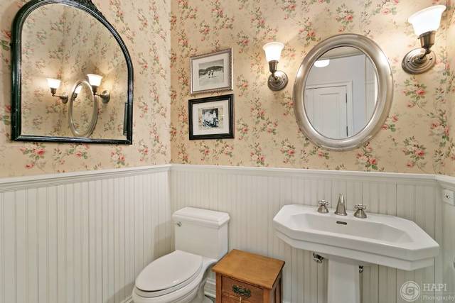 213 North Signal Hill Road Barrington, IL 60010 - Photo 15 of 44