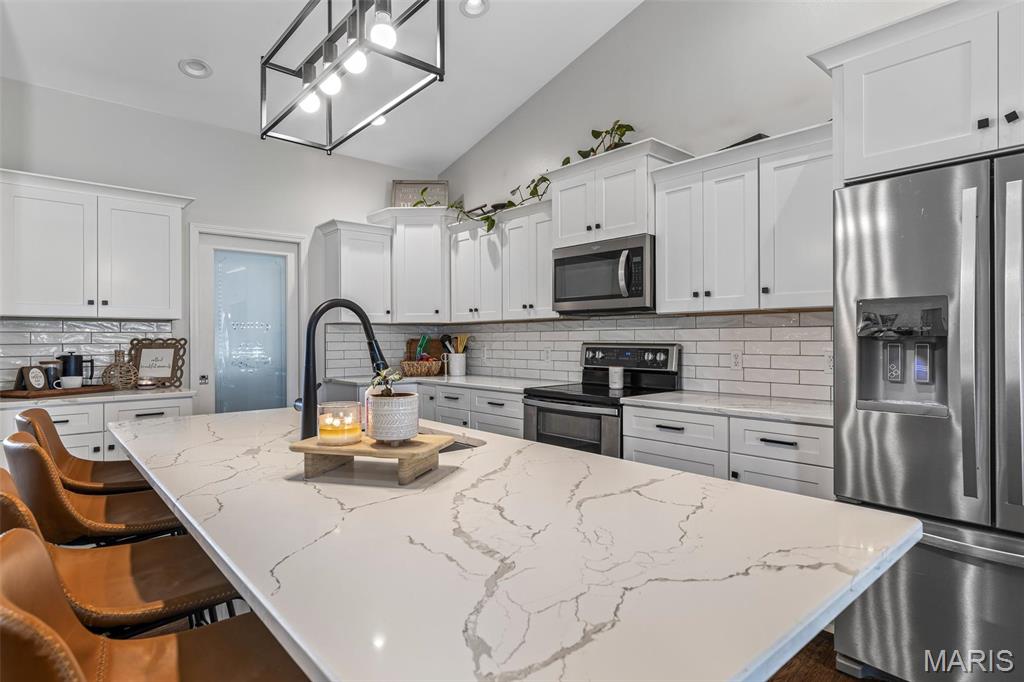 105 Shepherd Mountain Road Farmington, MO 63640 - Photo 8 of 46