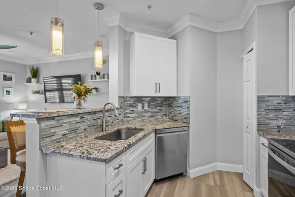 $1,800 | 5683 Star Rush Drive, Unit 204, Melbourne, FL 32940