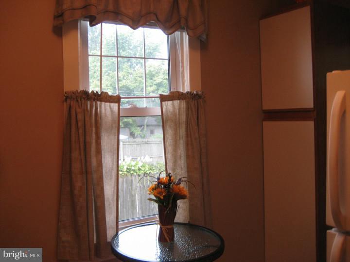 145 Cornell Road Audubon, NJ 08106 - Photo 14 of 21 Kitchen