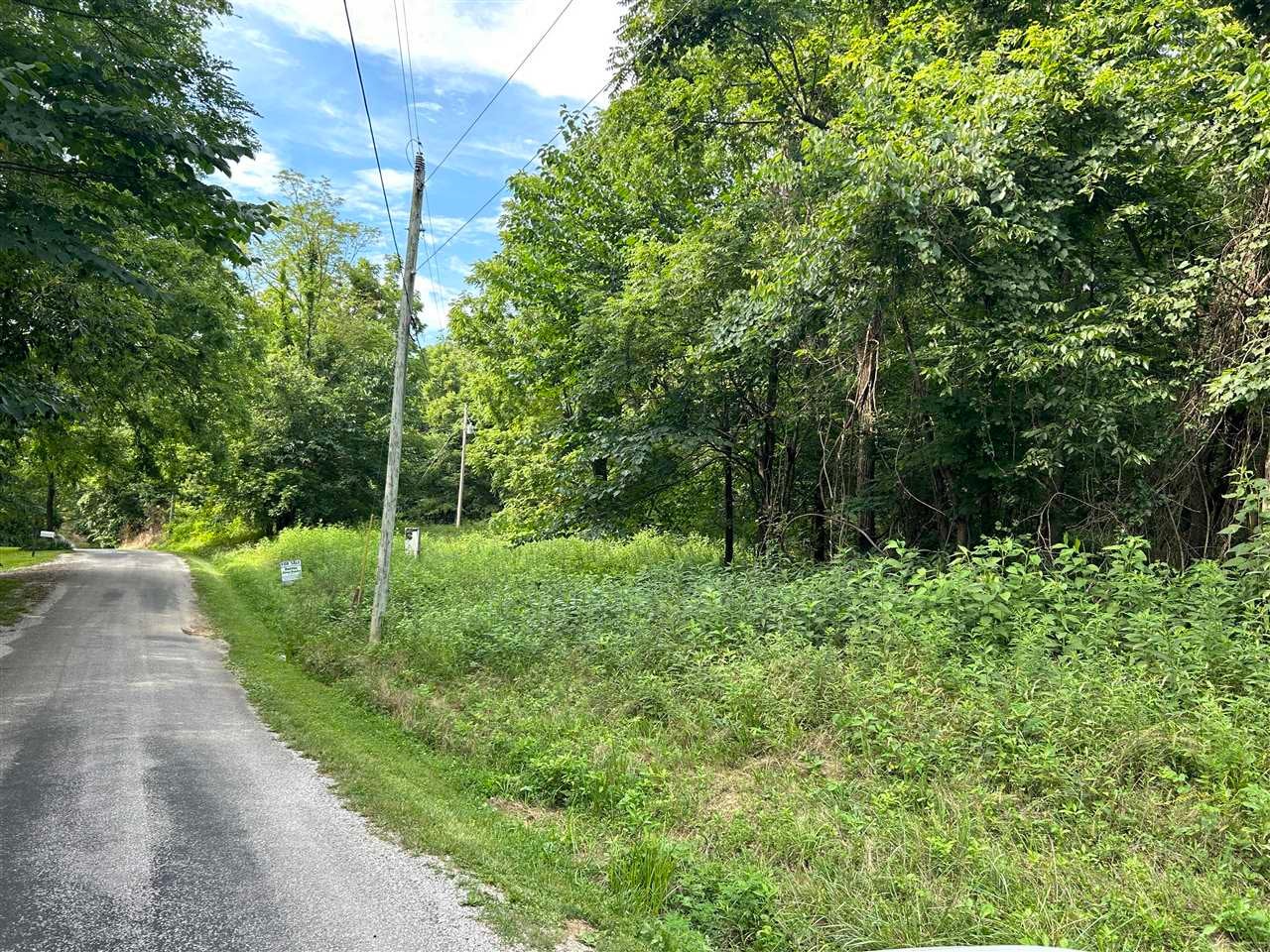 563 North Gillock Road Glasgow, KY 42141 - Photo 1 of 1 Gallery Image 1