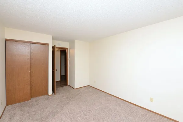 $159,900 | 3211 15th Avenue South, Unit D, Fargo, ND 58103