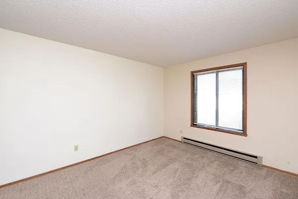 $159,900 | 3211 15th Avenue South, Unit D, Fargo, ND 58103