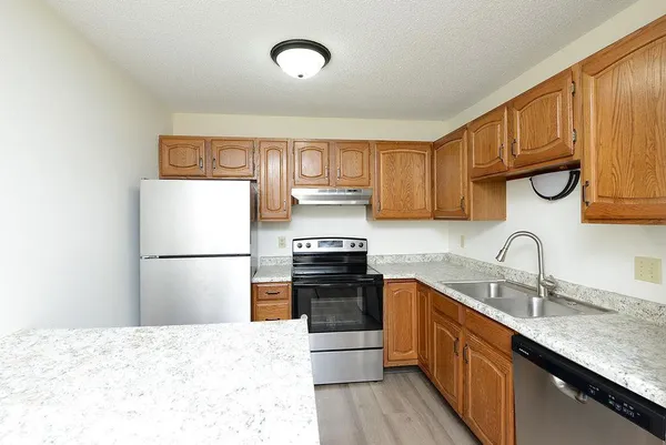 $159,900 | 3211 15th Avenue South, Unit D, Fargo, ND 58103