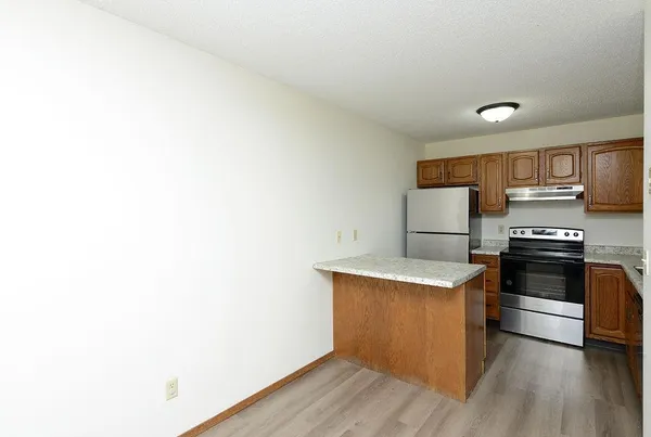 $159,900 | 3211 15th Avenue South, Unit D, Fargo, ND 58103